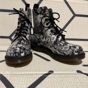 RARE Dr. Marten Floral Slime Drip Pascal